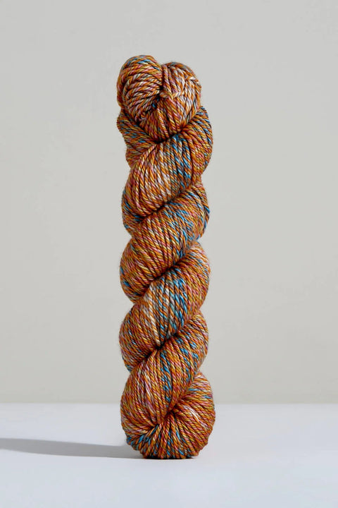 Urth Yarns Spiral Grain Light Worsted
