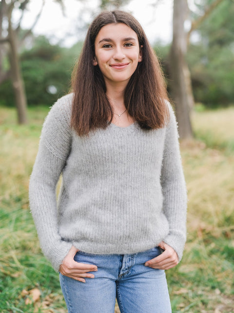 Lang Cashmere Light V Neck Pullover Kit