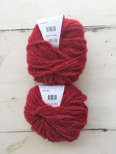 Lang Cashmere Light Cabled Cowl Kit