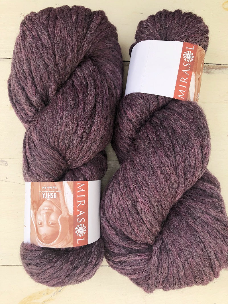 Laine Mirasol Ushya Super Volumineuse - 98% Laine Merino, 2% Nylon - Couleur Brique à Feu